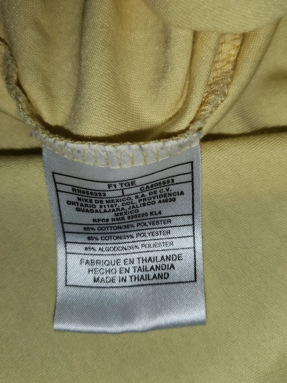 0Nike Golf Men's Pale Yellow Polo